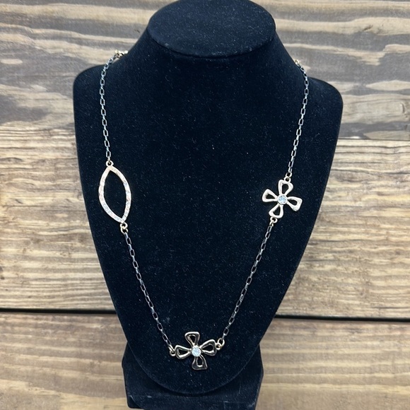 Cato Necklace - Picture 4 of 7